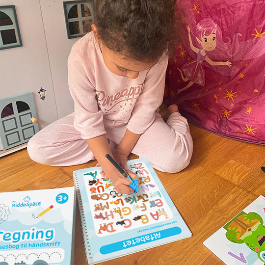 KiddoSpace Øvelsessæt til Håndskrift